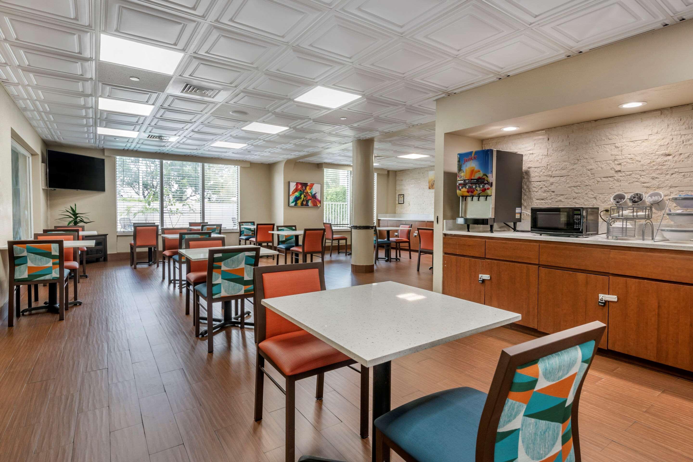 Comfort Suites Sawgrass Тамарак Экстерьер фото