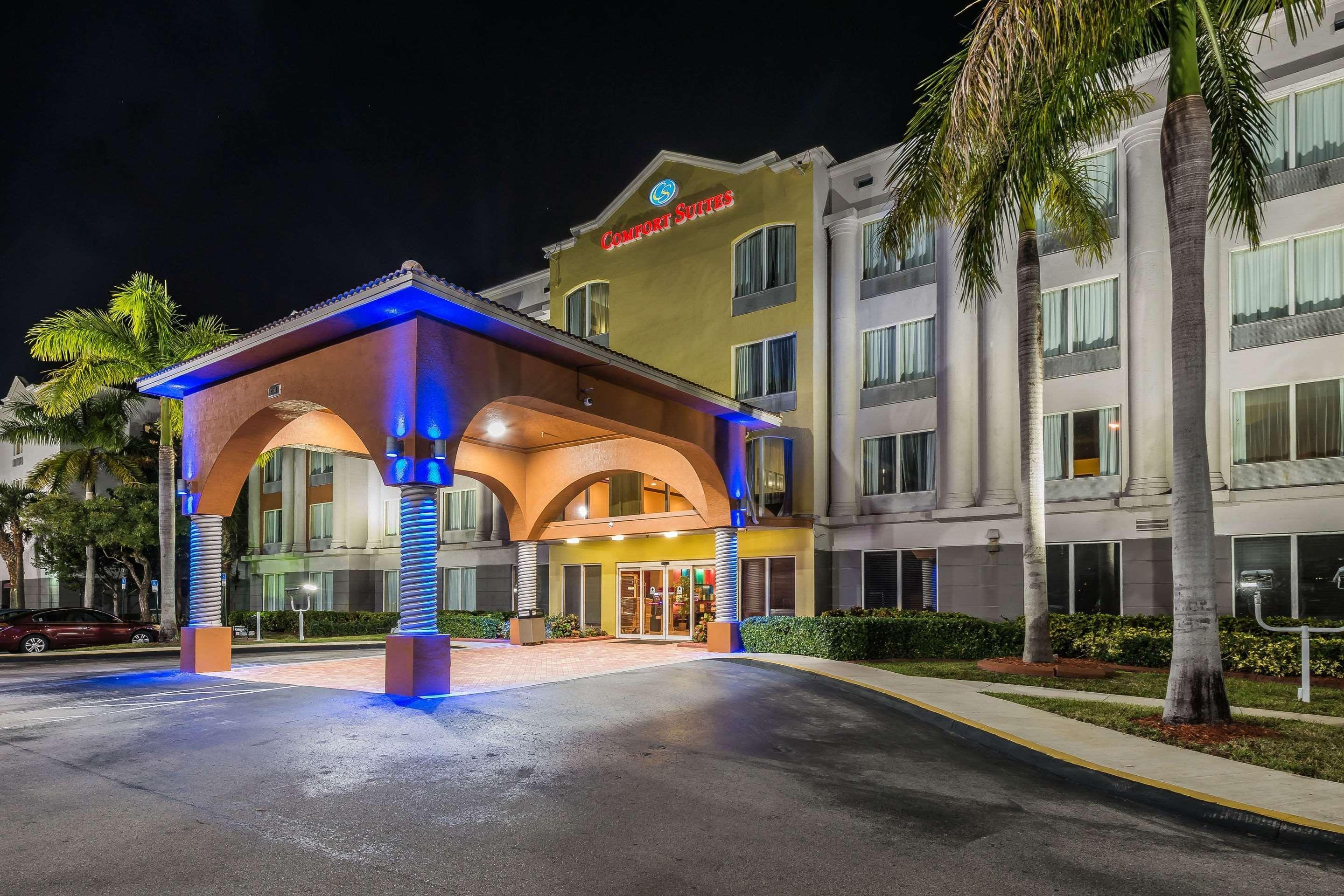 Comfort Suites Sawgrass Тамарак Экстерьер фото