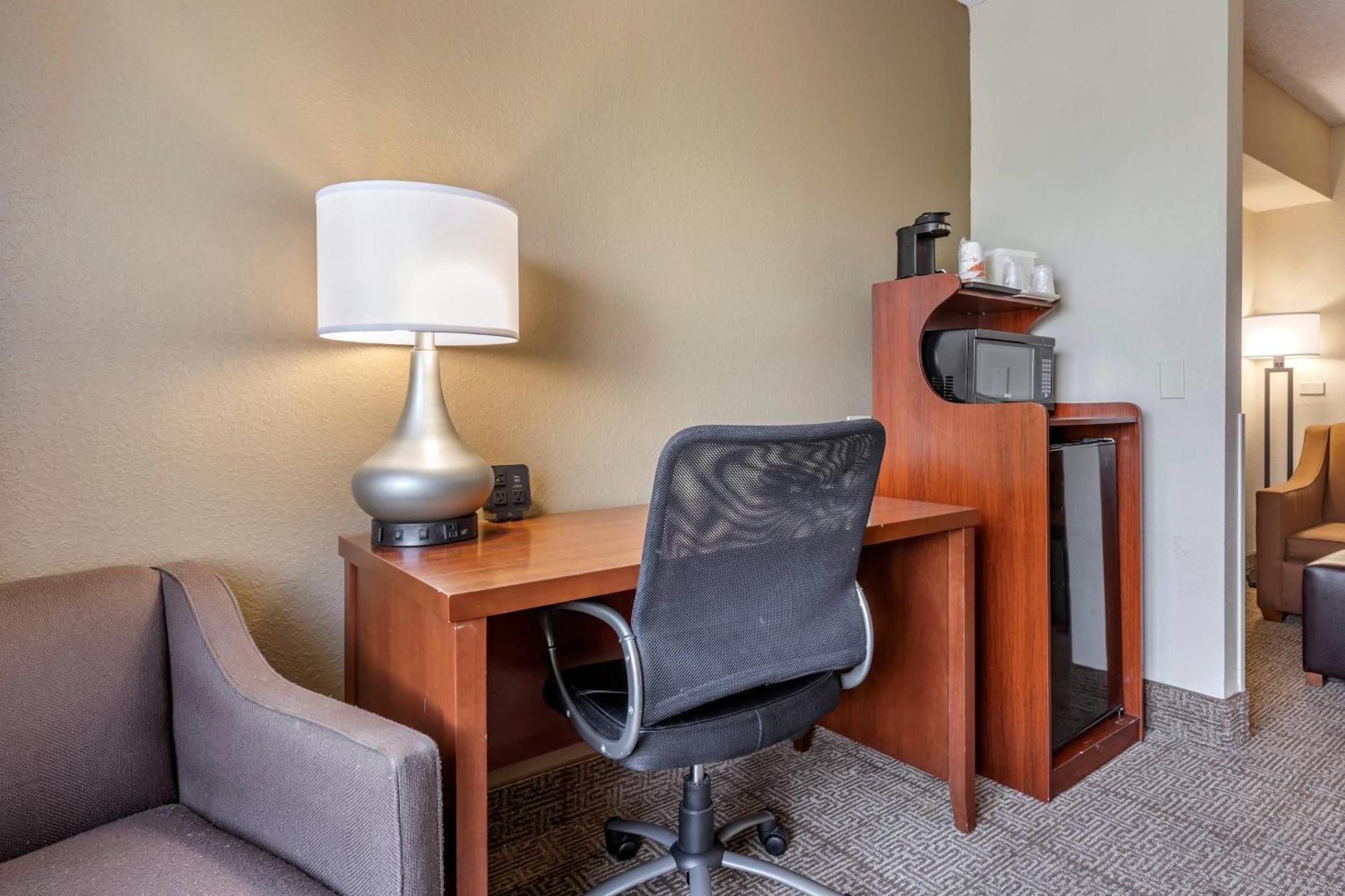 Comfort Suites Sawgrass Тамарак Экстерьер фото