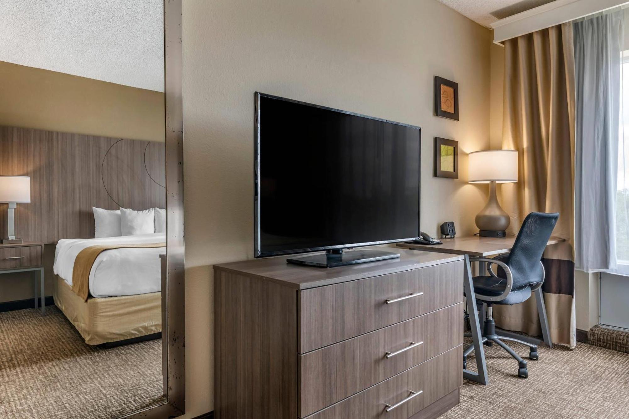 Comfort Suites Sawgrass Тамарак Экстерьер фото