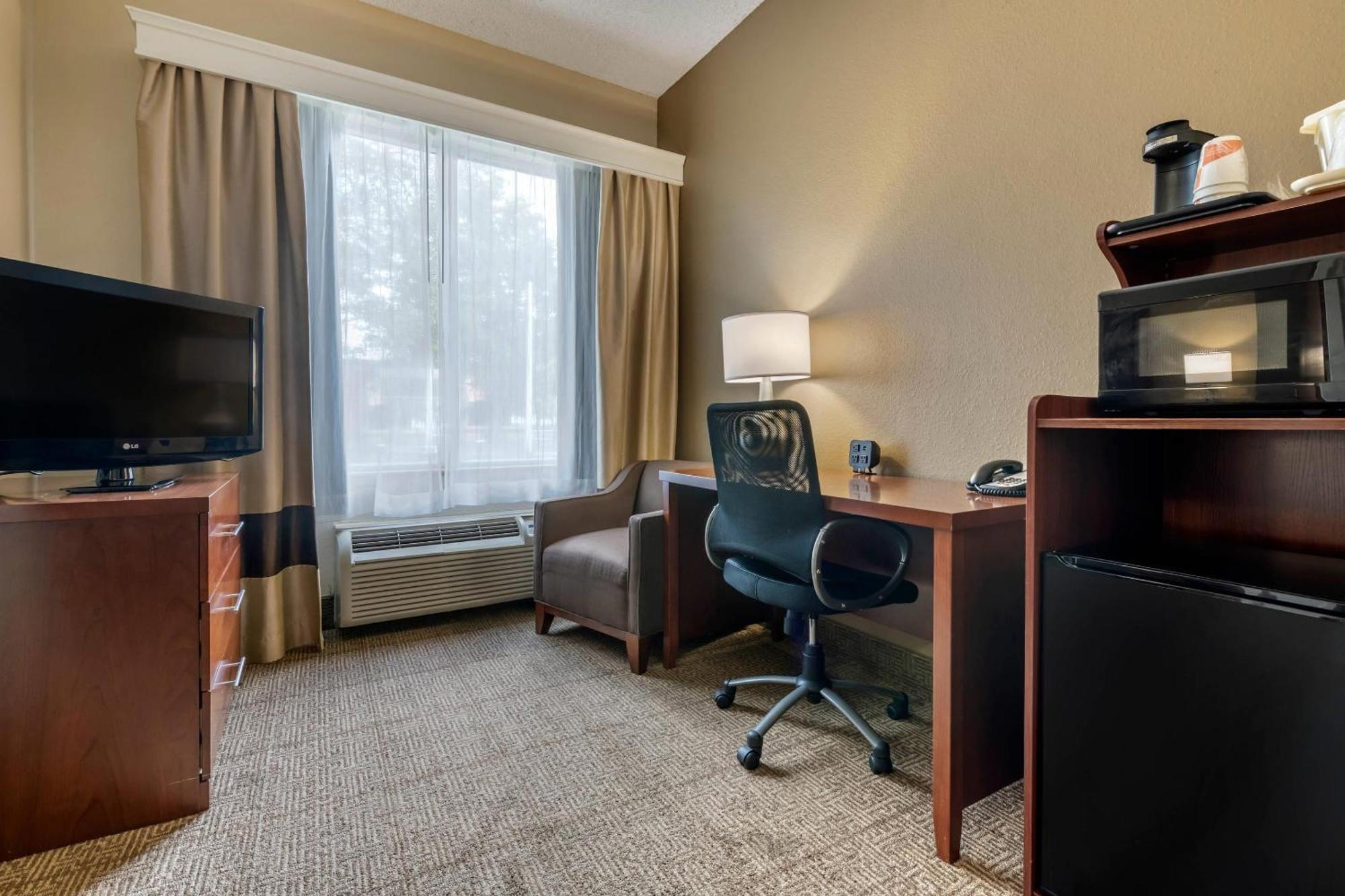 Comfort Suites Sawgrass Тамарак Экстерьер фото